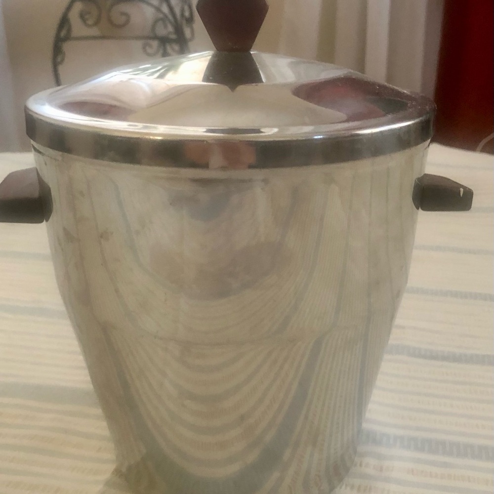 Vintage Irvinware Ice Bucket with Clawed Tongs